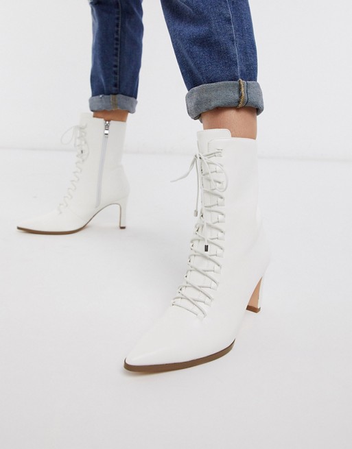 NA-KD lace-up pointy ankle boots in cream