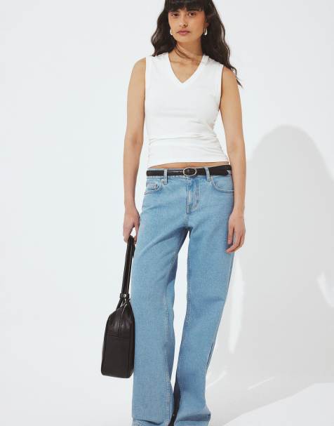 NA-KD – Lane – Jeans in Hellblau mit niedrigem Bund - view 1
