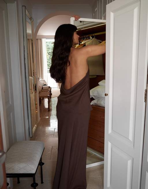 NA-KD Linen lyocell blend a line maxi skirt in brown, 3 of 5