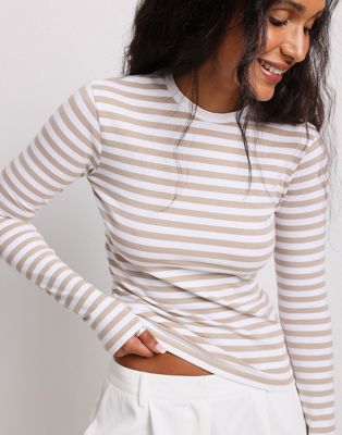 long sleeve fitted t-shirt in beige white stripe-Neutral