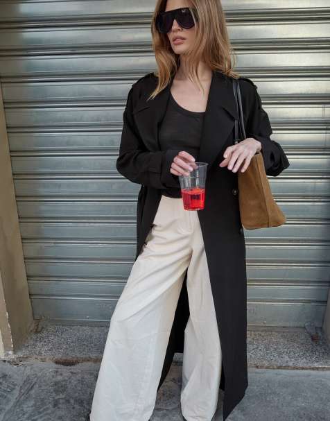 NA-KD Long trenchcoat in black - view 1
