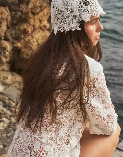 NA-KD Maria kragmann - lace detail top in white, 2 of 5