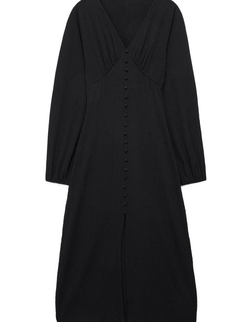 NA-KD – Maxikleid in Schwarz mit Ballonärmeln und Knopfleiste, 5 von 5