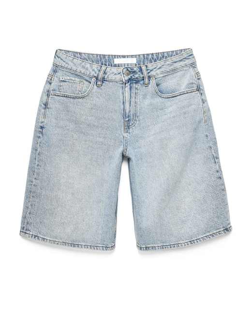 NA-KD Mid-Waist Loose Denim-Shorts in Hellblau, 4 von 5