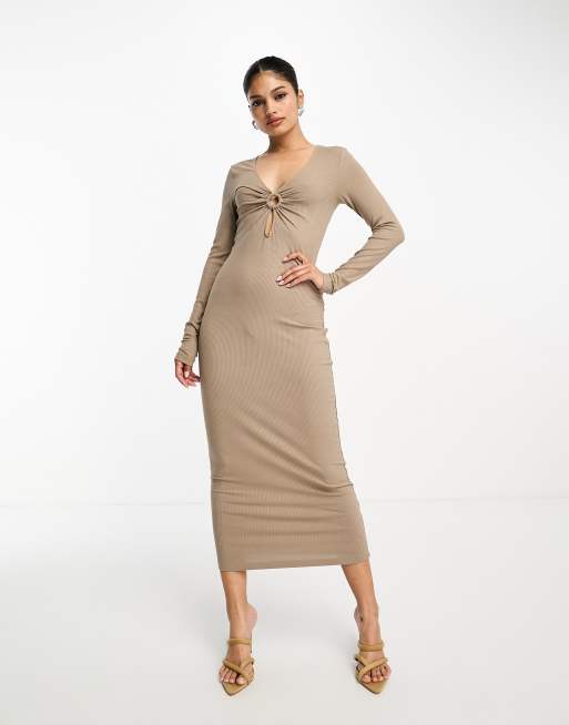NA-KD - Midi jurk met ringdetail en uitsnijding in beige