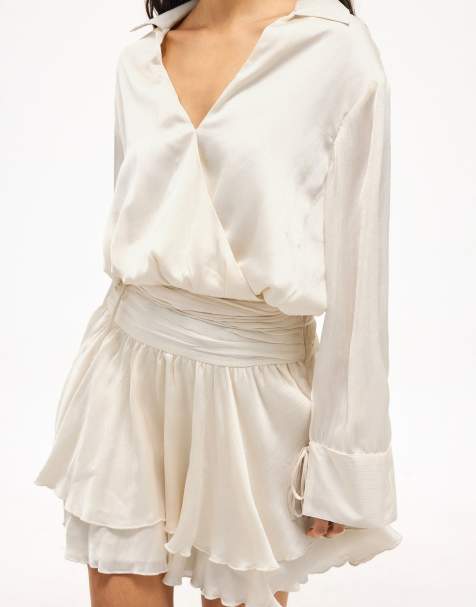 NA-KD – Mini-Hemdkleid mit geraffter Taille in Creme - view 1