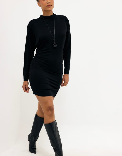 NA-KD Mini-Kleid mit Fledermausärmeln in Schwarz, 3 von 5