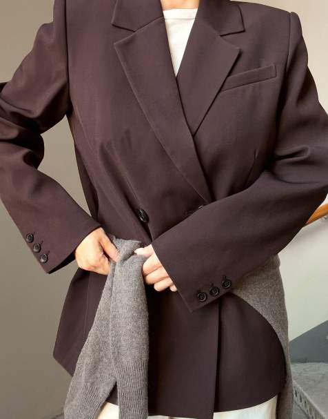 NA-KD Oversize-Blazer mit doppelter Knopfleiste in Dunkelbraun - view 1