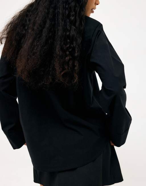 NA-KD Oversize-Hemd mit Schulterpolstern in Schwarz, 2 von 5