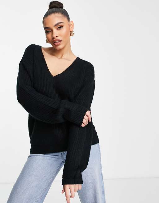 Black v 2025 neck oversized sweater