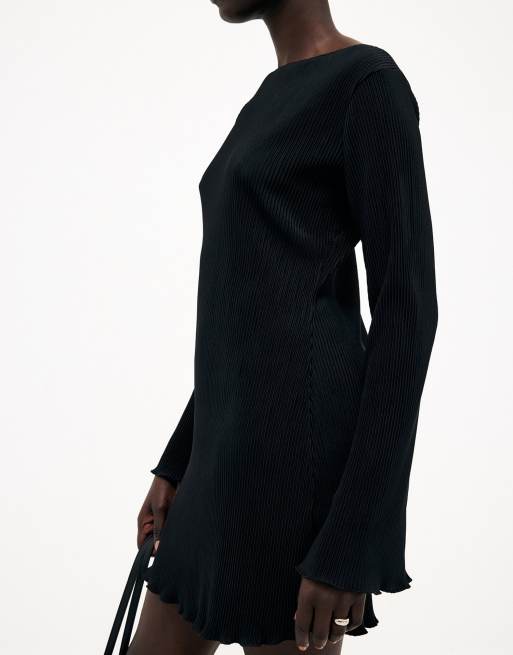 NA-KD Pleated mini dress in black, 3 of 5