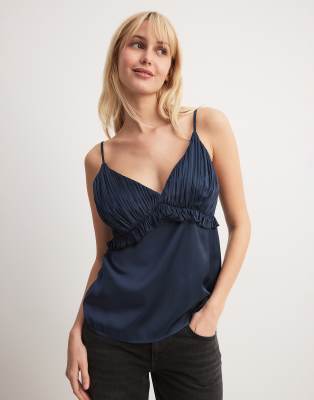 NA-KD - Plissee-Camisole in Marineblau