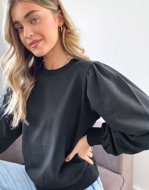 Black puff cheap sleeve sweatshirt