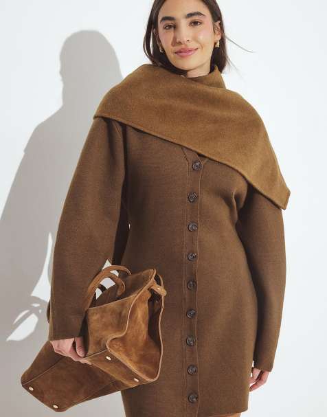 NA-KD robe courte sculpturale en maille marron - view 1