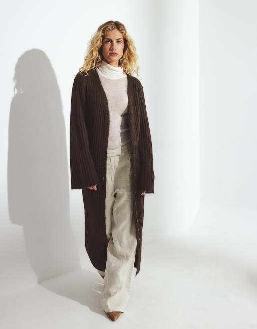 NA-KD robe longue cardigan en maille mélangée laine marron, 2 de 5