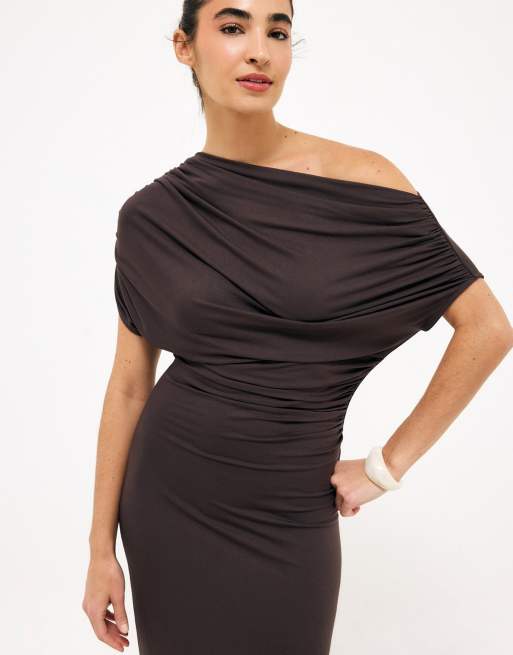 NA-KD - Robe longue drapée en tissu doux - Marron foncé, 4 de 5