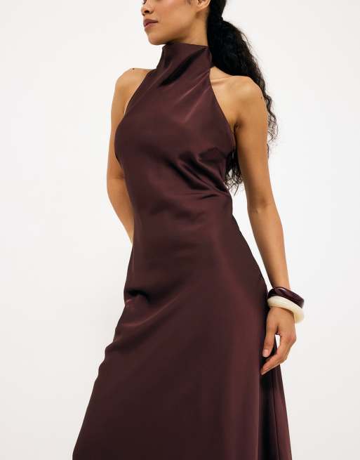 NA-KD robe longue satin à col halter prune, 3 de 5