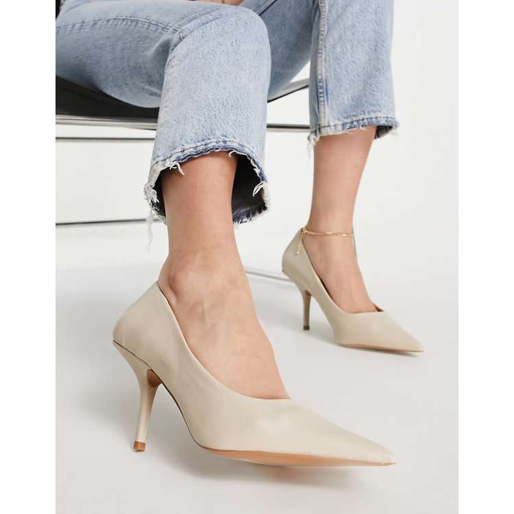 NA KD Scarpe a punta color uovo con tacco quadrato ASOS