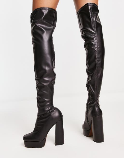 NA-KD – Schwarze Overknee-Stiefel im Stil der 70er mit Plateausohle, 2 von 4