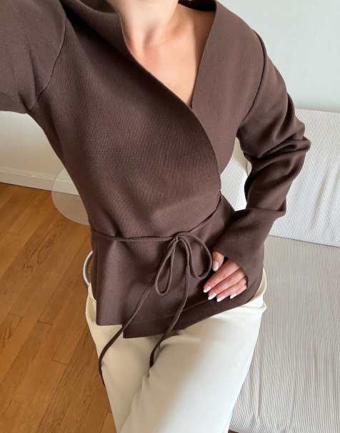 NA-KD Sculpted sleeve fitted cardigan in dark brown - view 1
