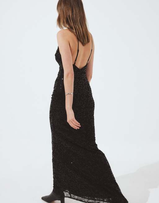 NA-KD Sequin lace halterneck maxi dress in black, 2 of 5