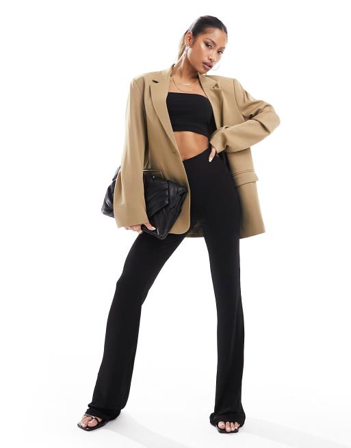 https://images.asos-media.com/products/na-kd-single-breasted-blazer-in-beige/205050402-1-beige?$n_640w$&wid=513&fit=constrain