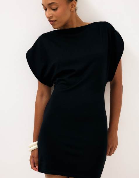 NA-KD skulpturales Punto-Minikleid in Schwarz - view 1