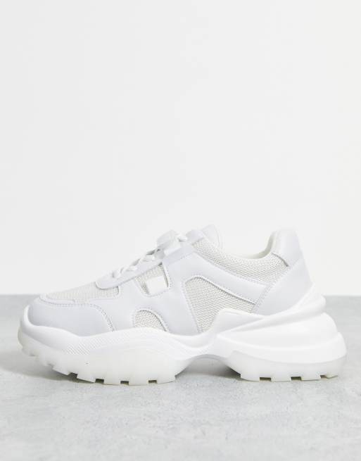 NA-KD - Smalle chunky sneakers med velcrostropper i hvid
