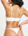 Thumbnail 4 van 4
