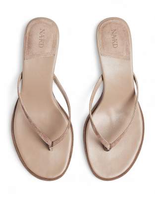  Suede heels in taupe