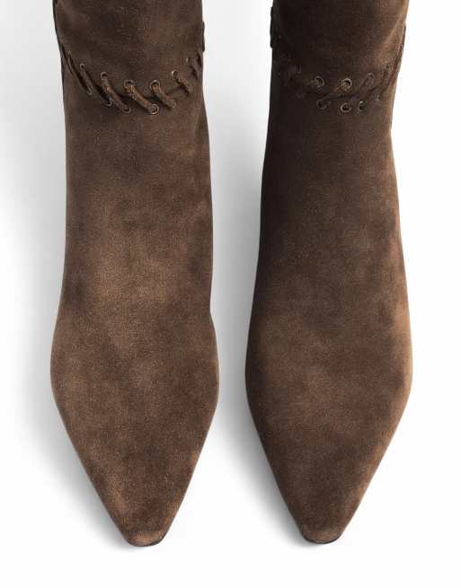 NA-KD Suede knot detail boots in dk brown, 3 of 4