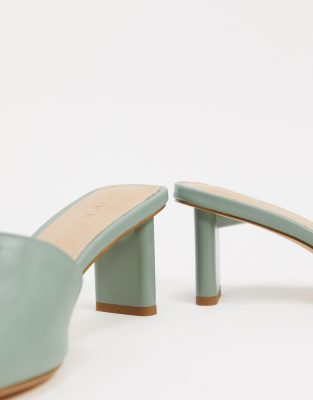 pastel mules
