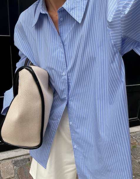 NA-KD - Victoria Quitzau - Chemise oversize en coton à rayures - Bleu et blanc - view 1