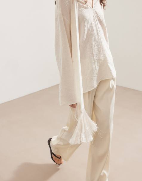NA-KD Wide high waist suit trouser in white - view 1