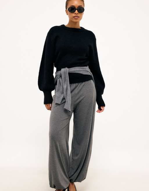 NA-KD Wool blend balloon sleeve knitted sweater in black, 3 of 5