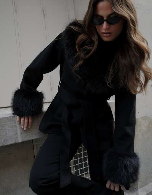 NA-KD Wool blend faux fur detail short coat in black, 4 of 5