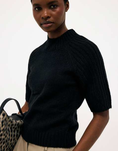 NA-KD Wool blend short sleeve knitted sweater in black - view 1