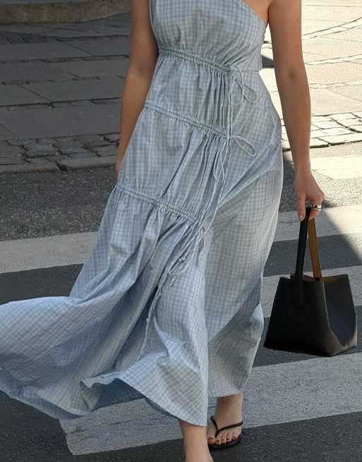 NA-KD x Charlotte Olivia One shoulder cotton maxi dress in blue check, 4 of 5