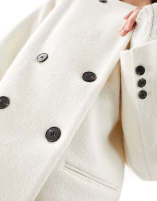 White wool cheap jacket short