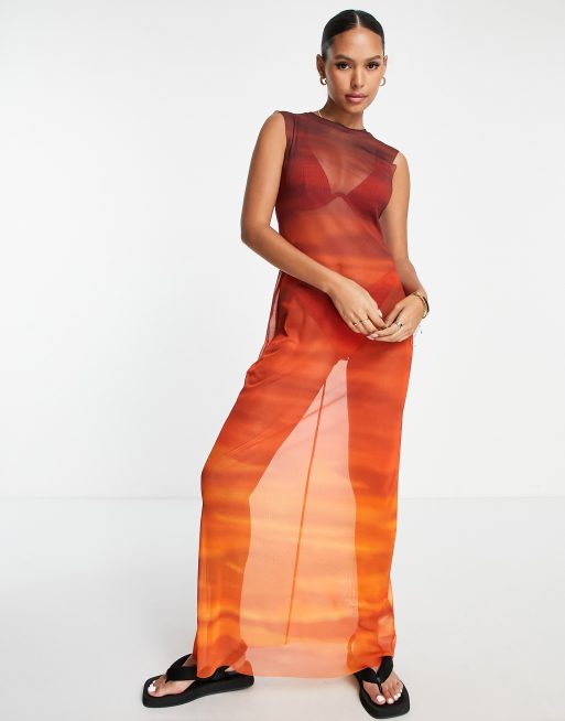 NA-KD X Elin Warnqvist – Gemustertes Netzstoff-Maxikleid in Orange-Ombré, 4 von 4