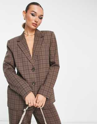 NA-KD X GEORGINA LENNON TAILORED BLAZER IN BROWN CHECK