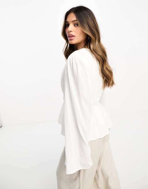 NA-KD x Lydia Tomlinson – Bluse in Wollweiß mit weiten voluminösen Ärmeln, 4 von 4