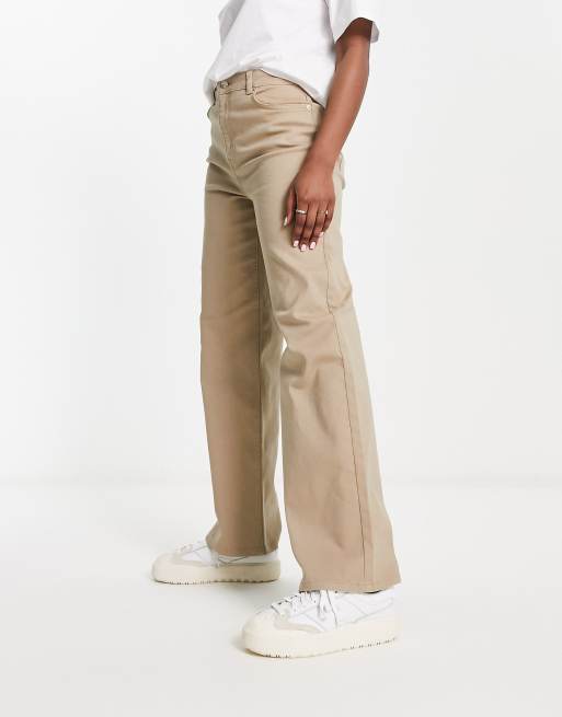 Monki cargo jeans in beige