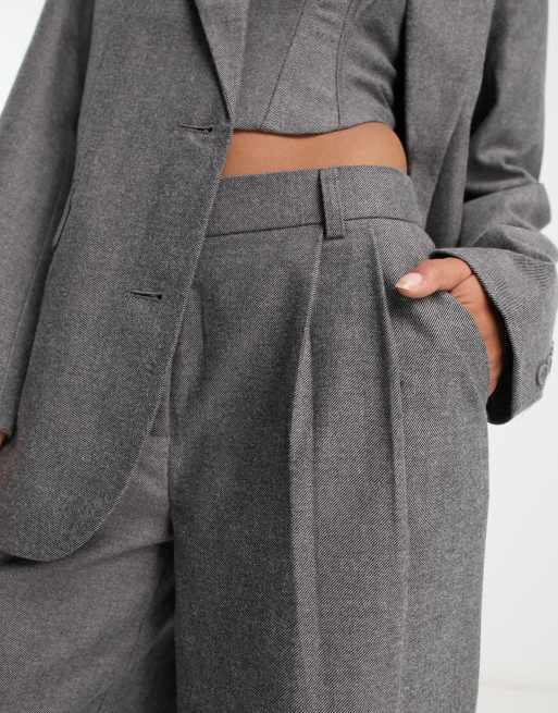 NA-KD x Stephsa 3-piece co-ord pleat detail suit trousers in grey, 4 of 4