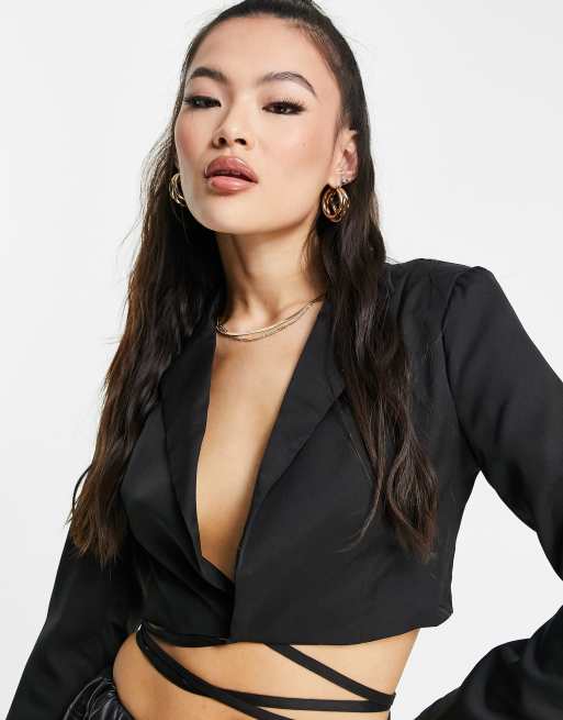 NaaNaa - Cropped blazer i sort