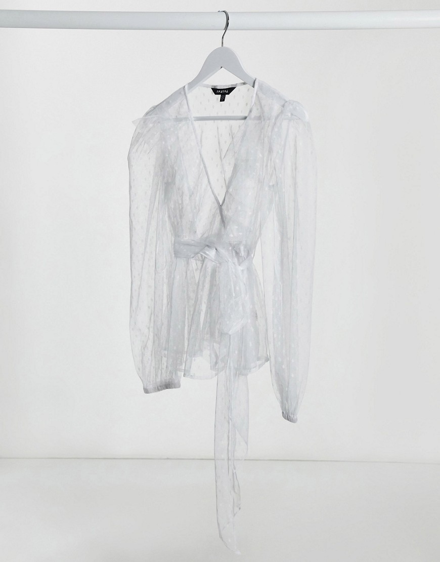NaaNaa - Dobby mesh blouse met ruches en strik aan de voorkant in wit