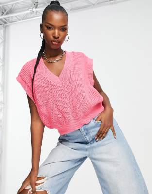 NaaNaa knitted vest in fuschia - ASOS Price Checker