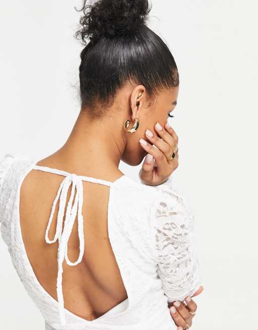 NaaNaa lace exaggerated shoulder midi dress in white, 3 of 4