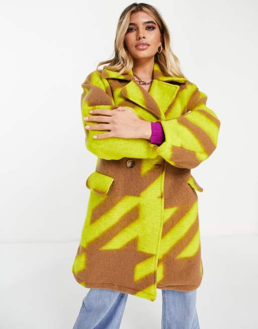 Manteau motif pied de poule sale