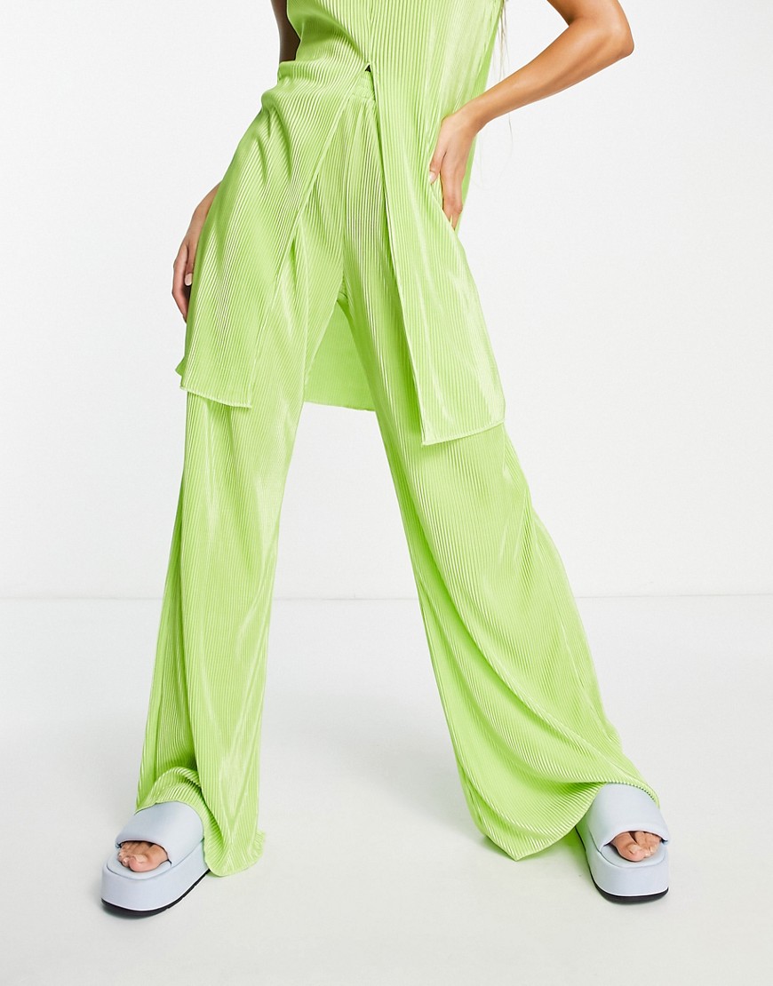 NaaNaa plisse pants in green - part of a set